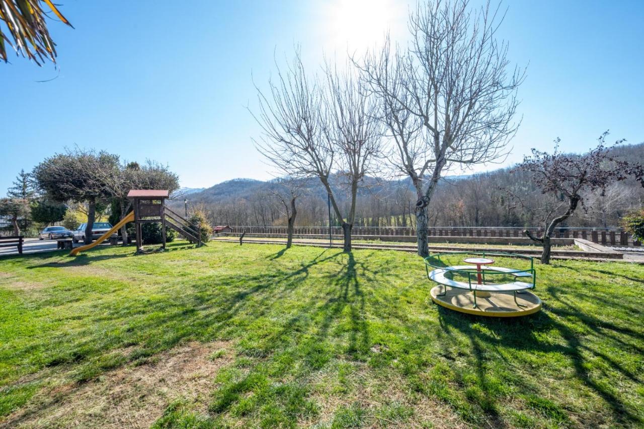 Agriturismo Caperroni Pescopagano Kültér fotó